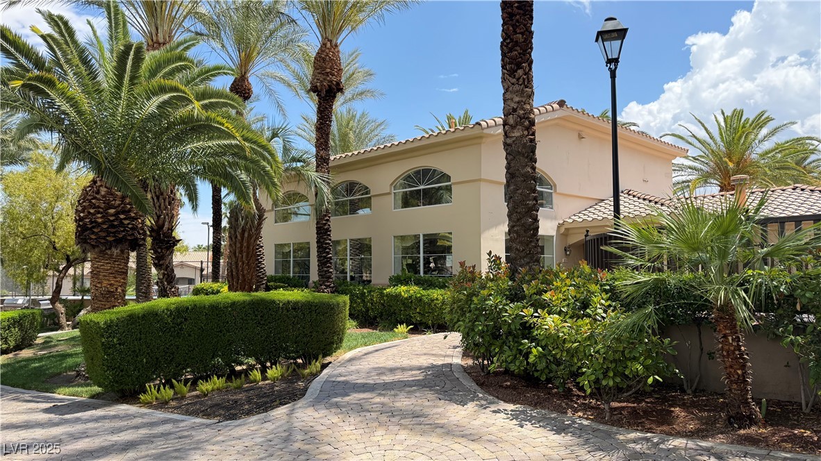 2050 West Warm Springs Road 4211
