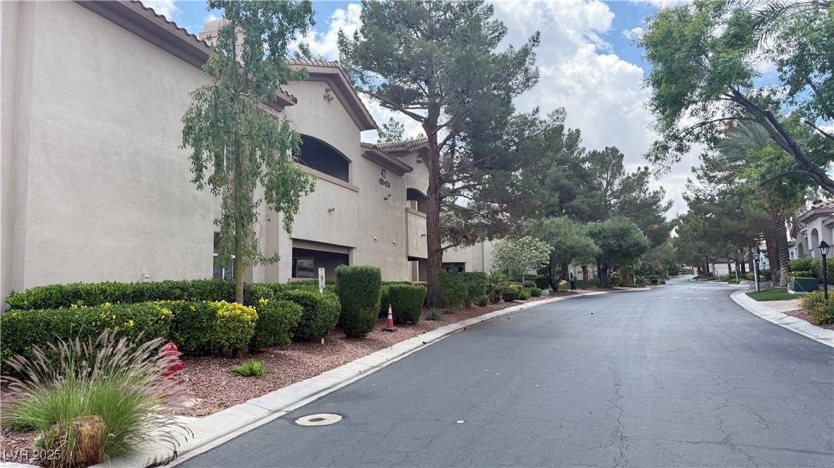 2050 West Warm Springs Road 4211