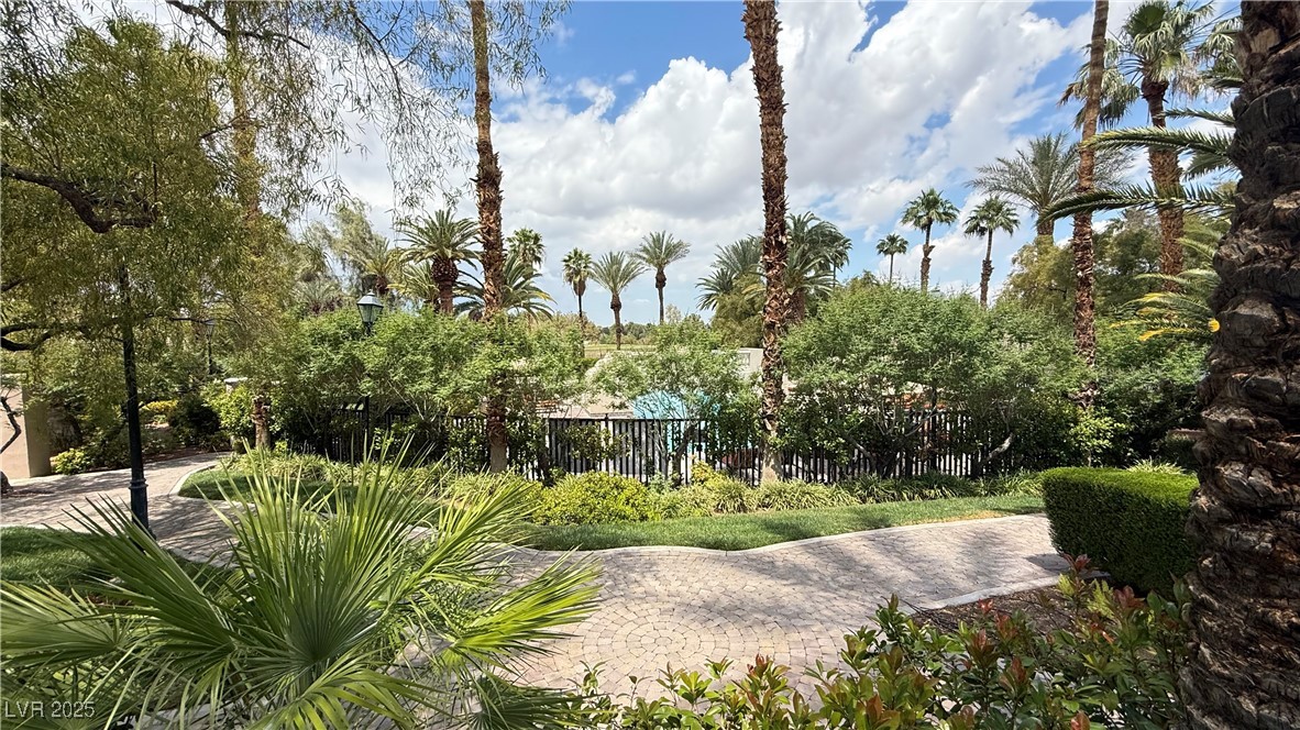 2050 West Warm Springs Road 4211