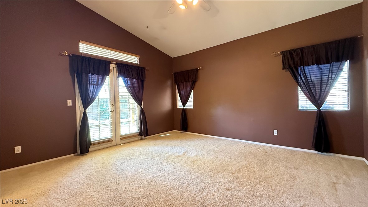 988 Upper Meadows Place