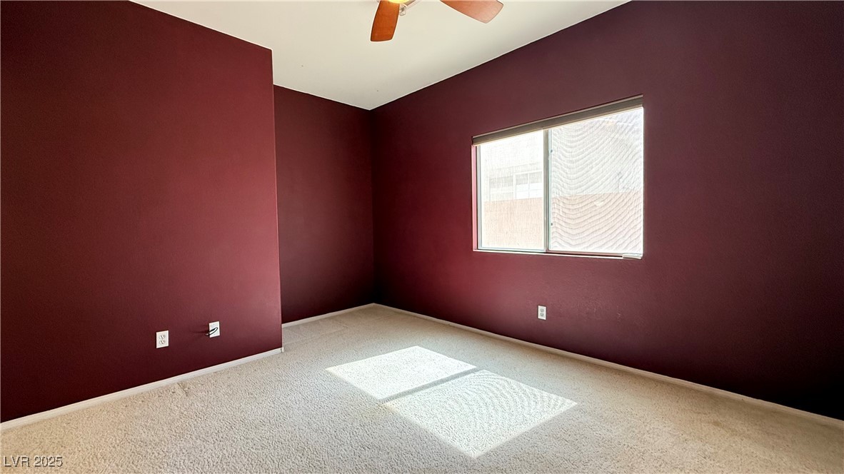 988 Upper Meadows Place