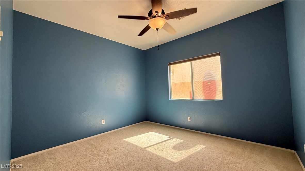 988 Upper Meadows Place