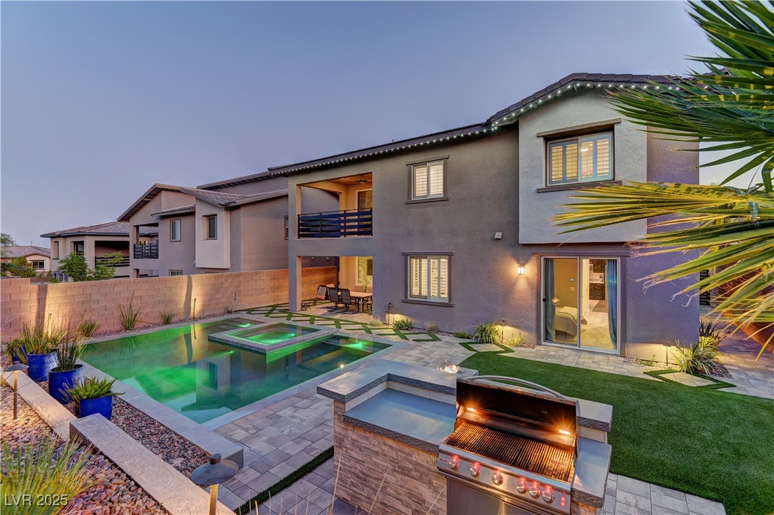 754 Agate Hills Street