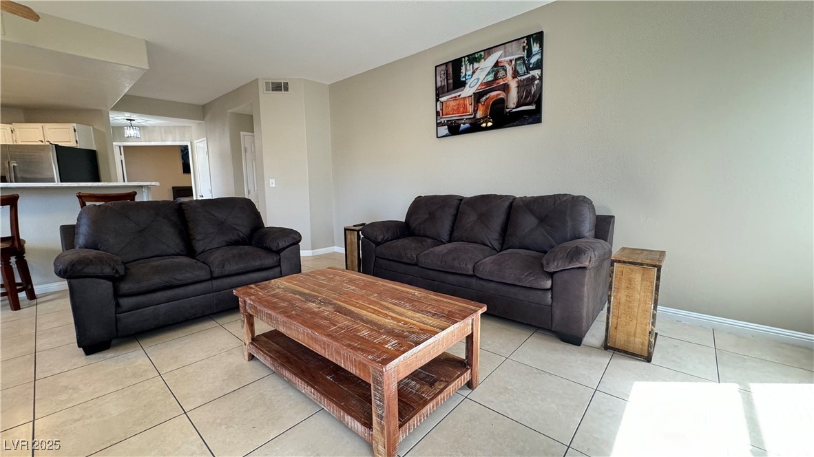 5125 West Reno Avenue 1018