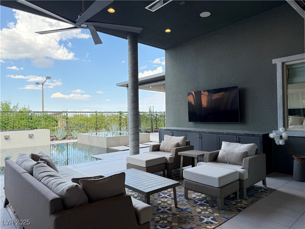 6208 Petroglyph Avenue