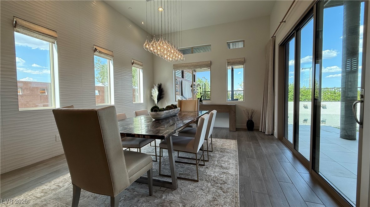 6208 Petroglyph Avenue