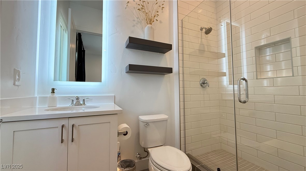 6208 Petroglyph Avenue