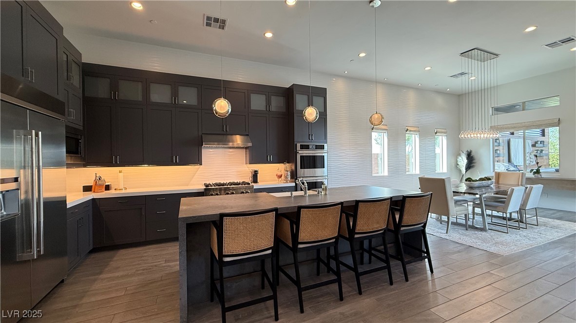 6208 Petroglyph Avenue