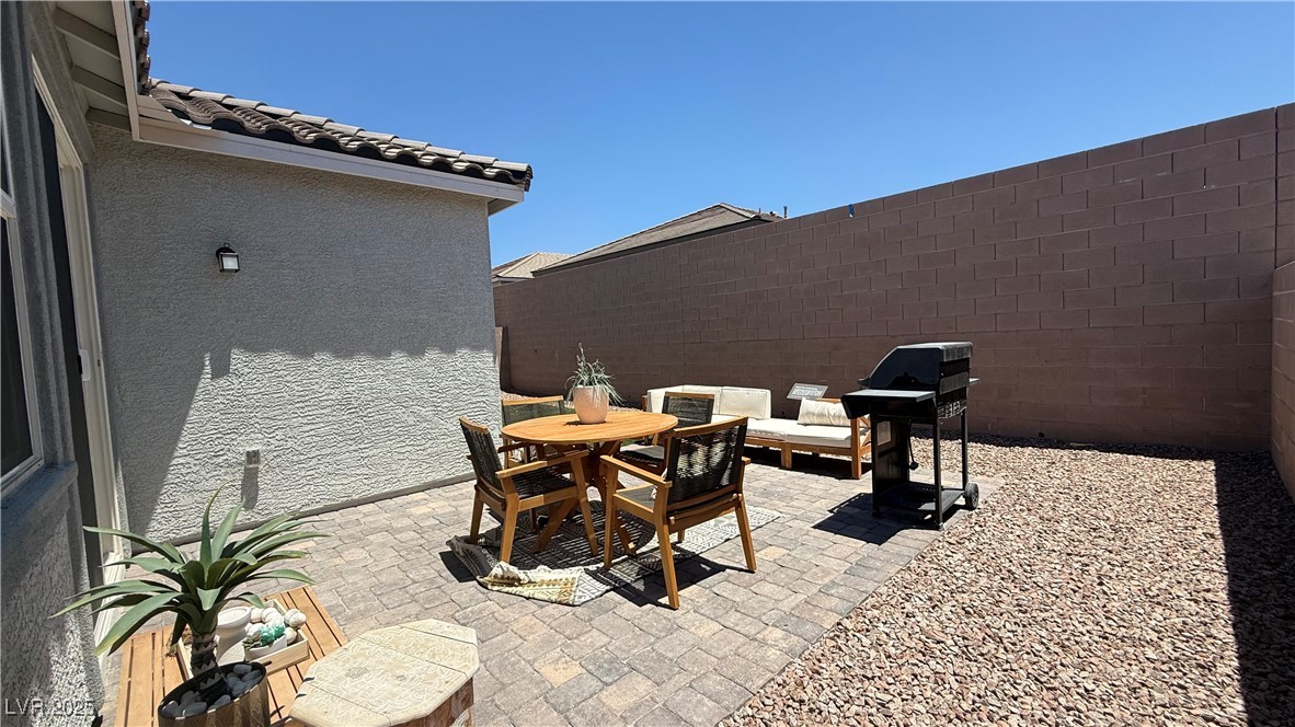 739 Wild Highlands Lane