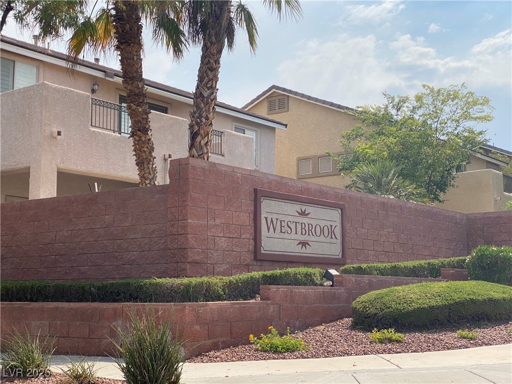 1317 Woodmore Street