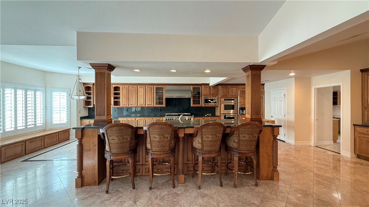 8821 Sandspring Drive