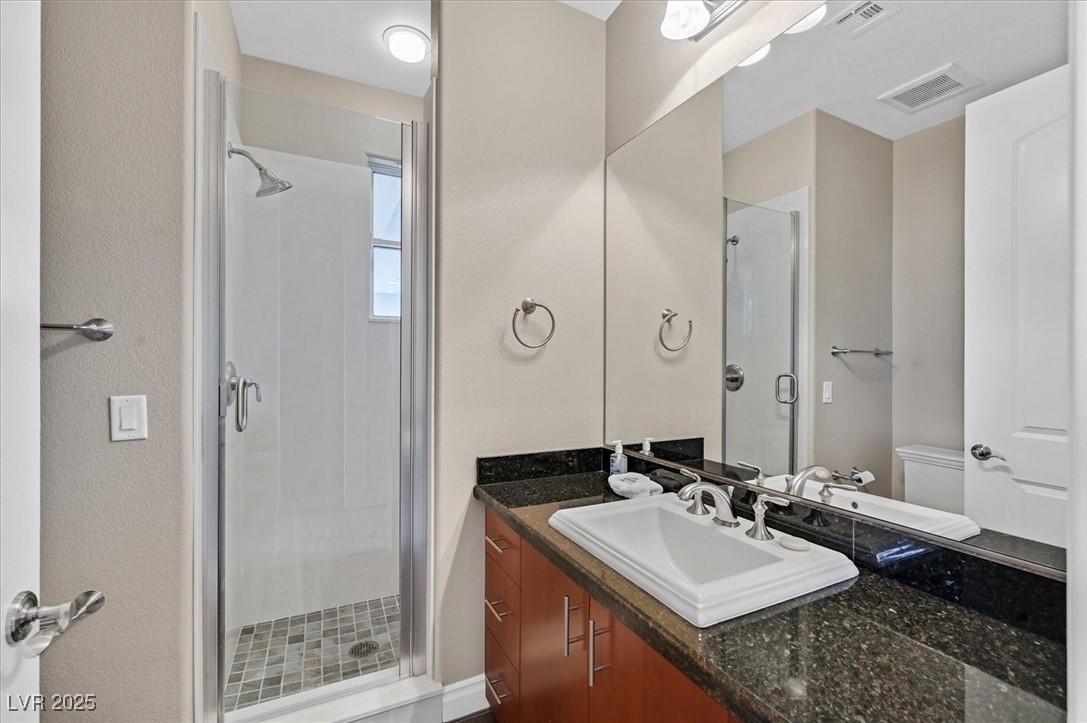 9213 Las Manaitas Avenue 401