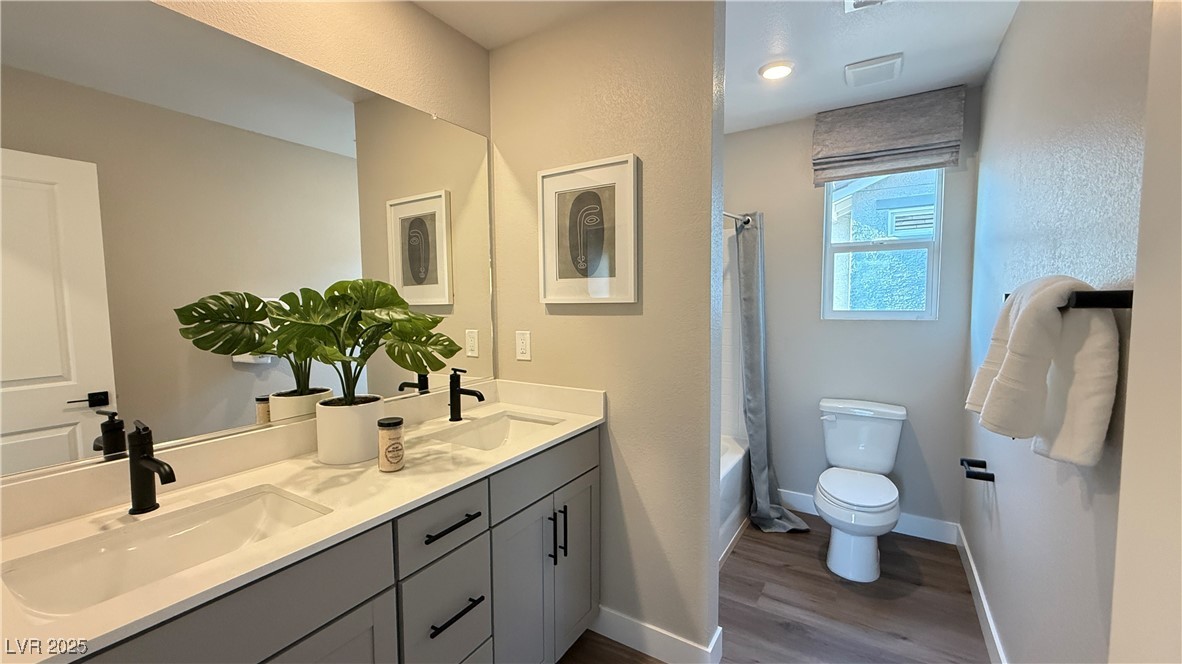 7394 Daly Grove Street