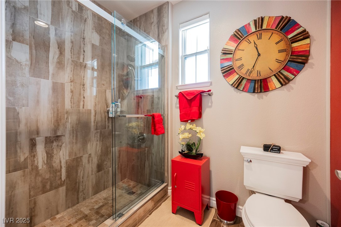 9213 Las Manaitas Avenue 301