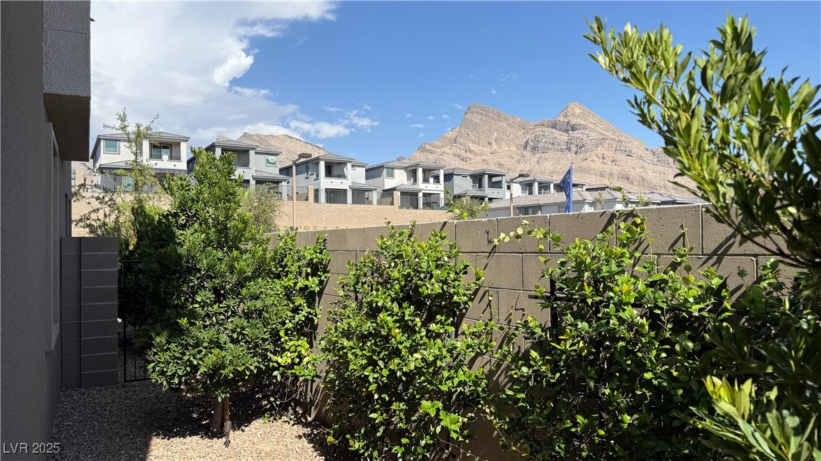 1560 Pacific Baza Street