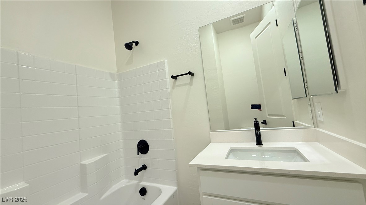 1543 Pacific Baza Street