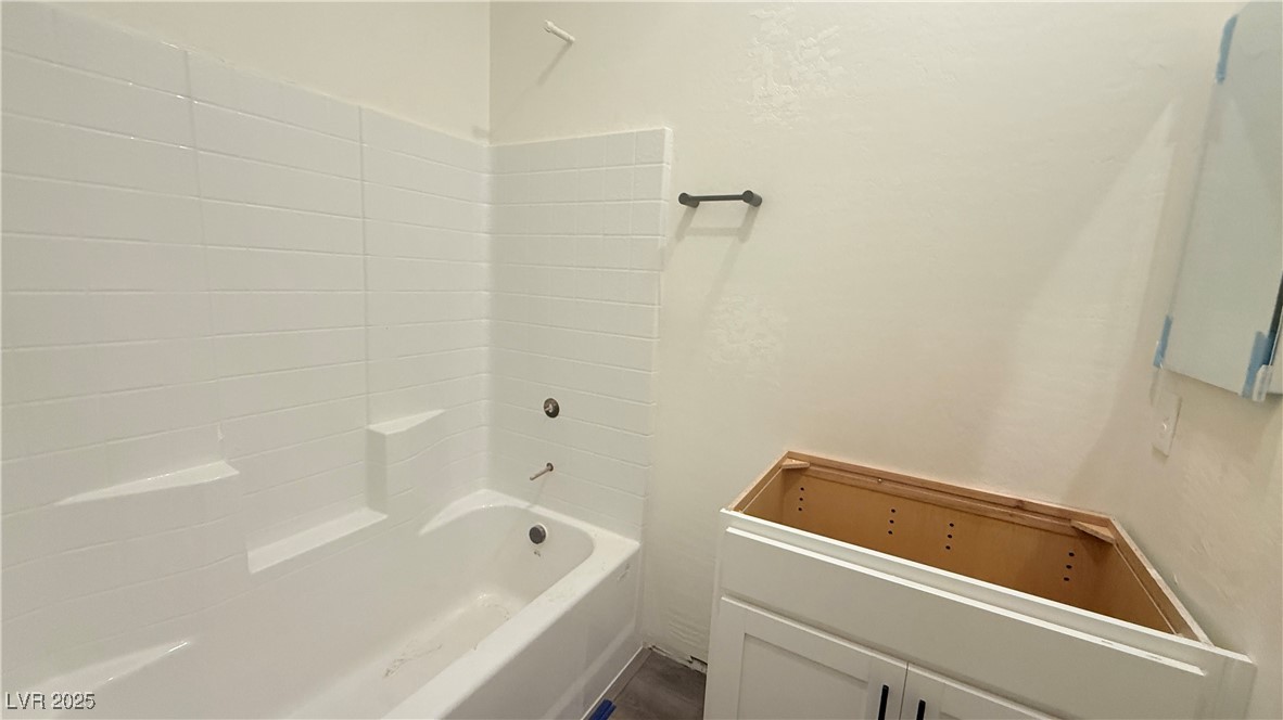 1543 Pacific Baza Street