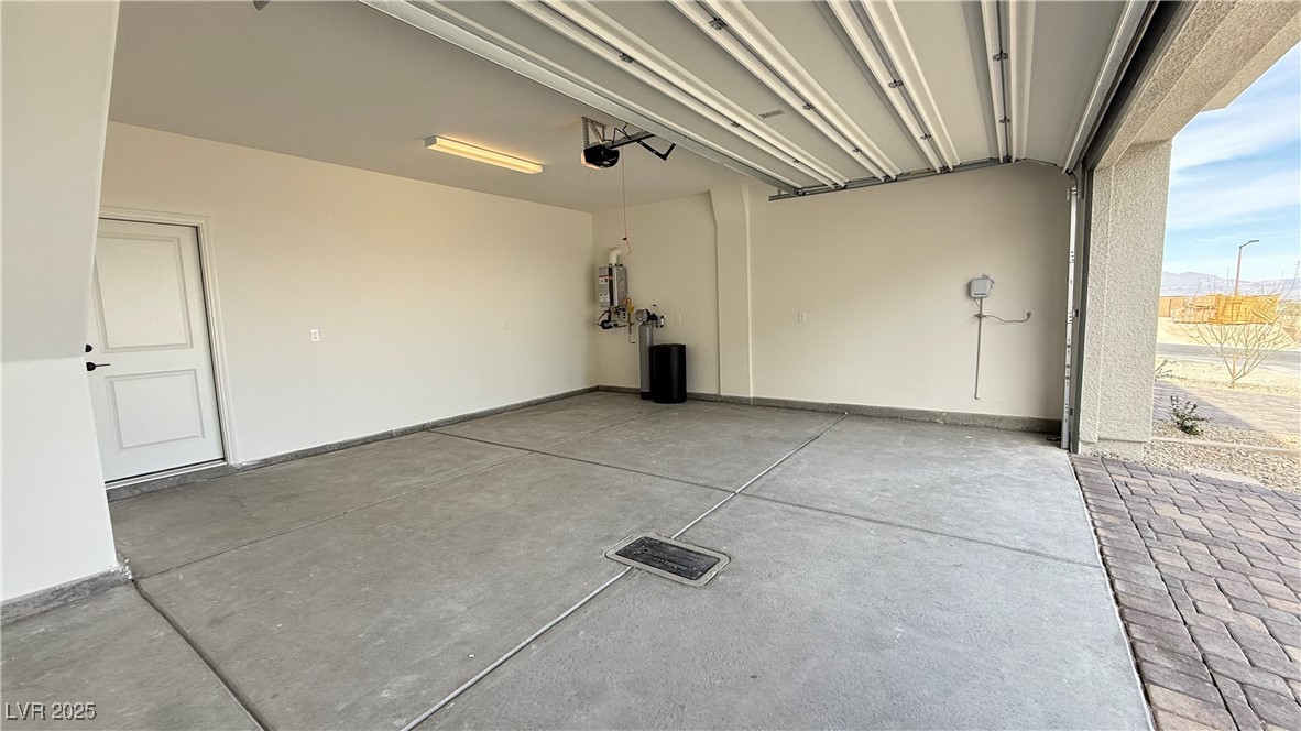 1545 Bat Hawk Street