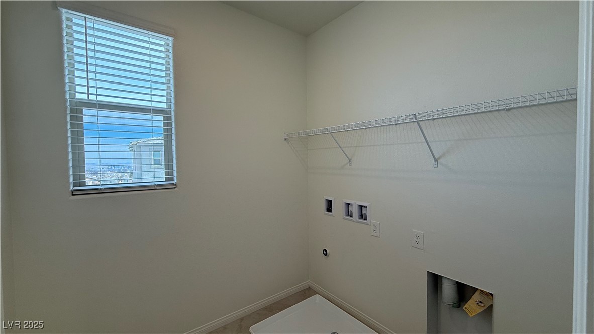 1545 Bat Hawk Street