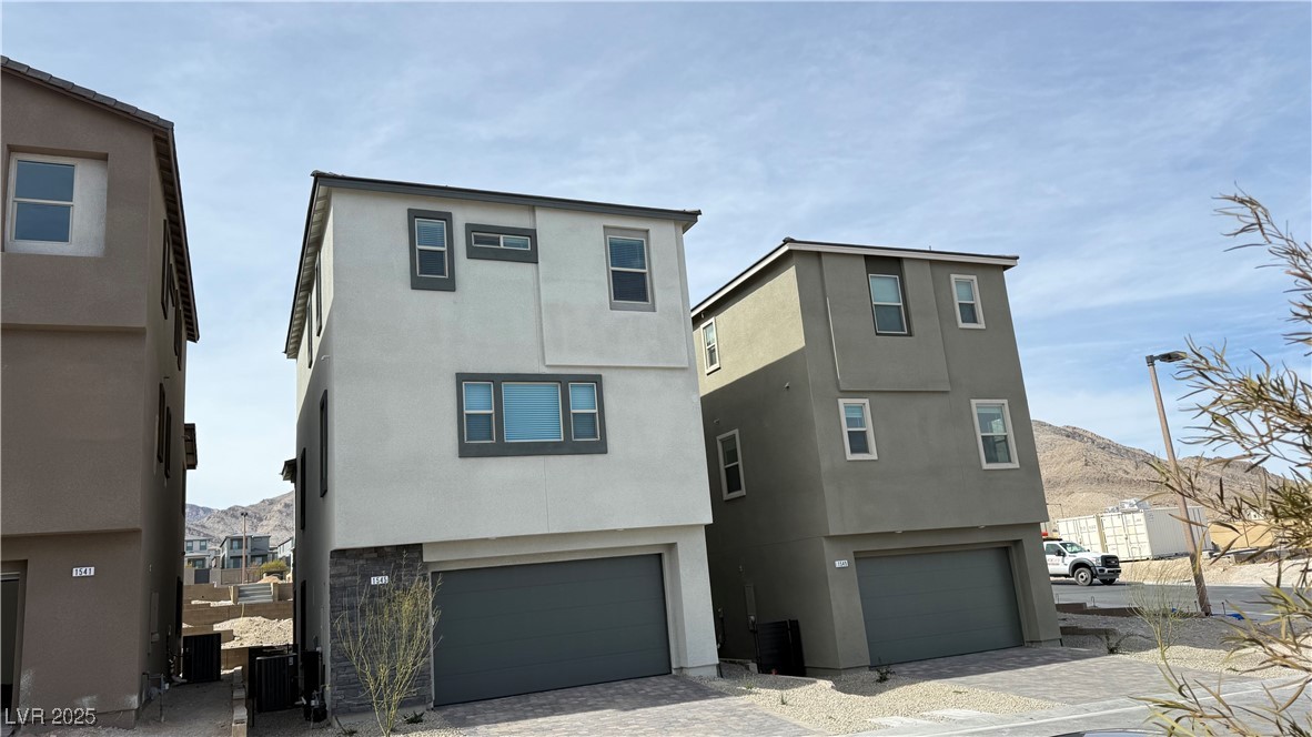 1545 Bat Hawk Street