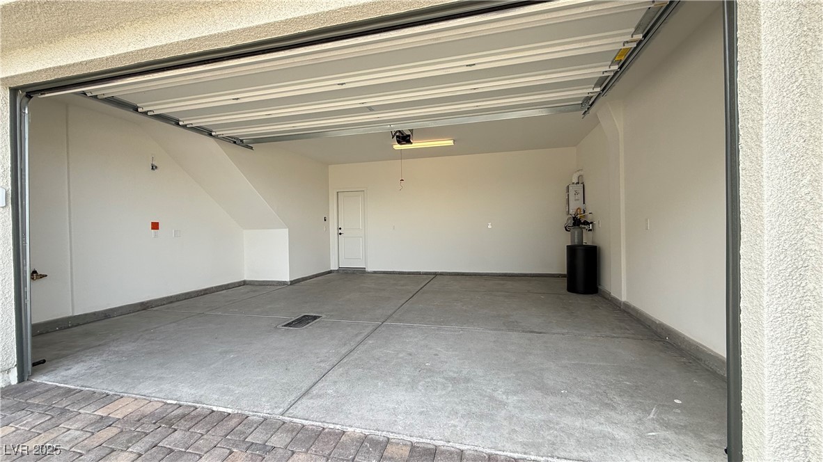 1545 Bat Hawk Street