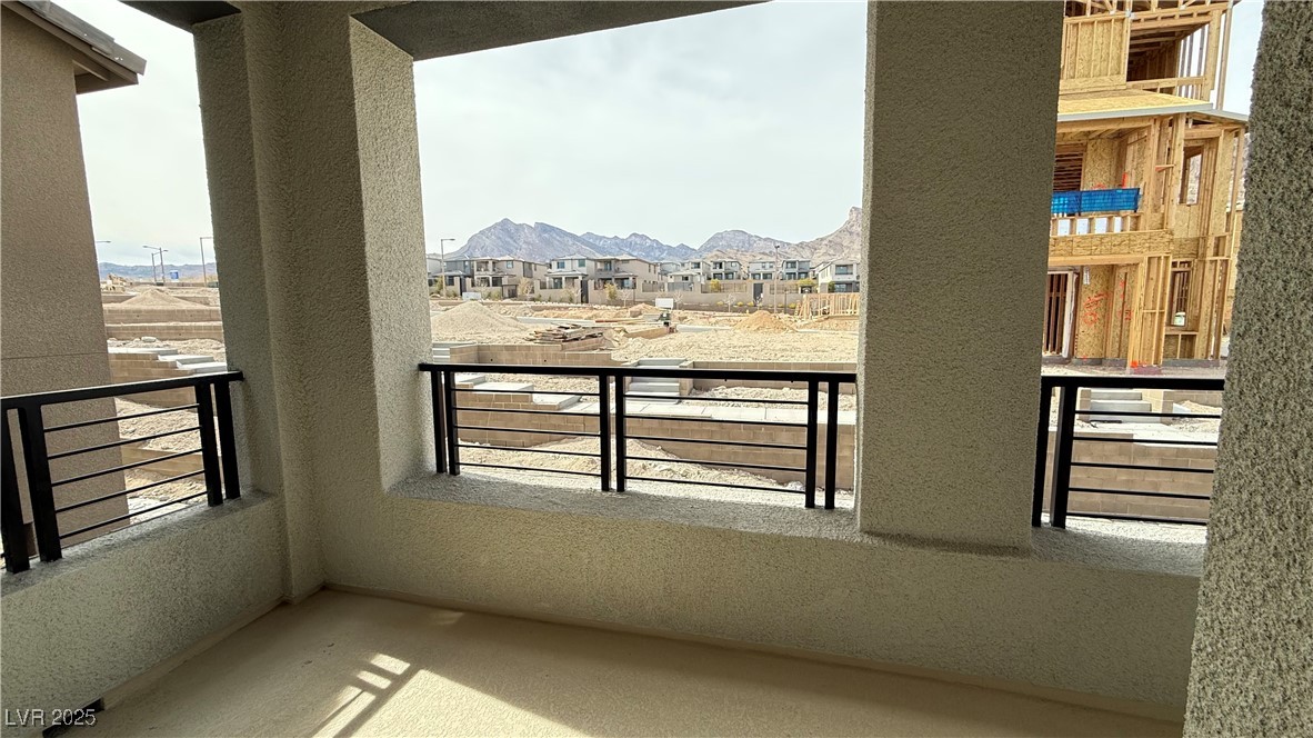 1545 Bat Hawk Street