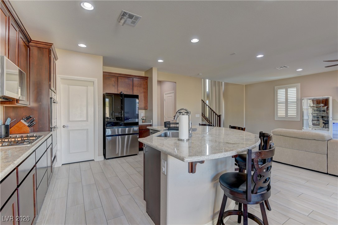 10042 Rams Leap Avenue