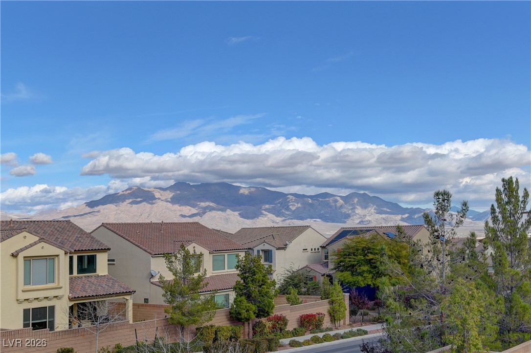 9960 Bighorn Bellows Avenue