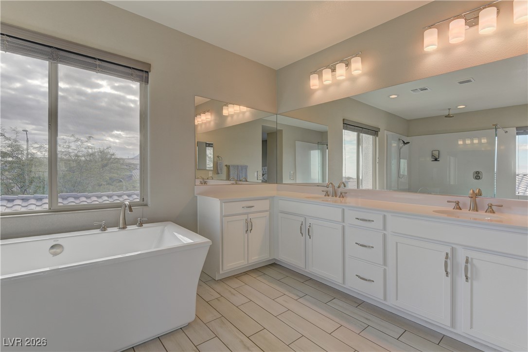 9960 Bighorn Bellows Avenue