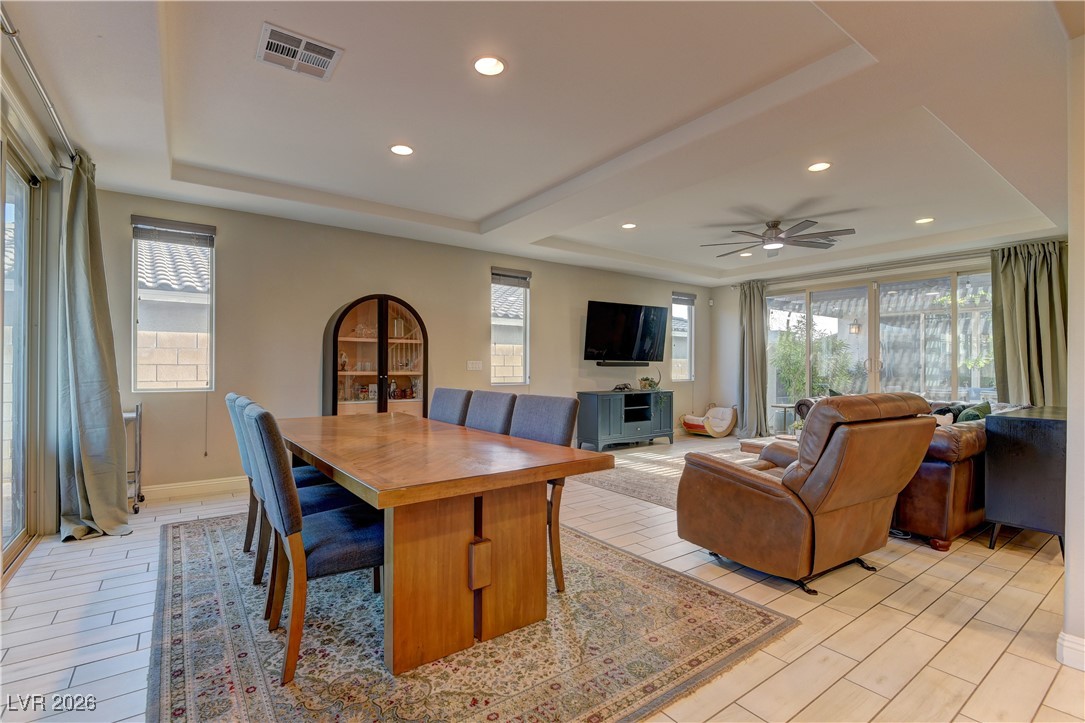 9960 Bighorn Bellows Avenue