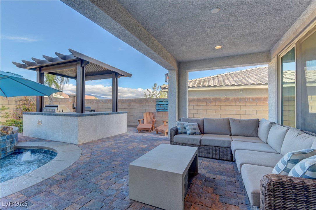 9960 Bighorn Bellows Avenue