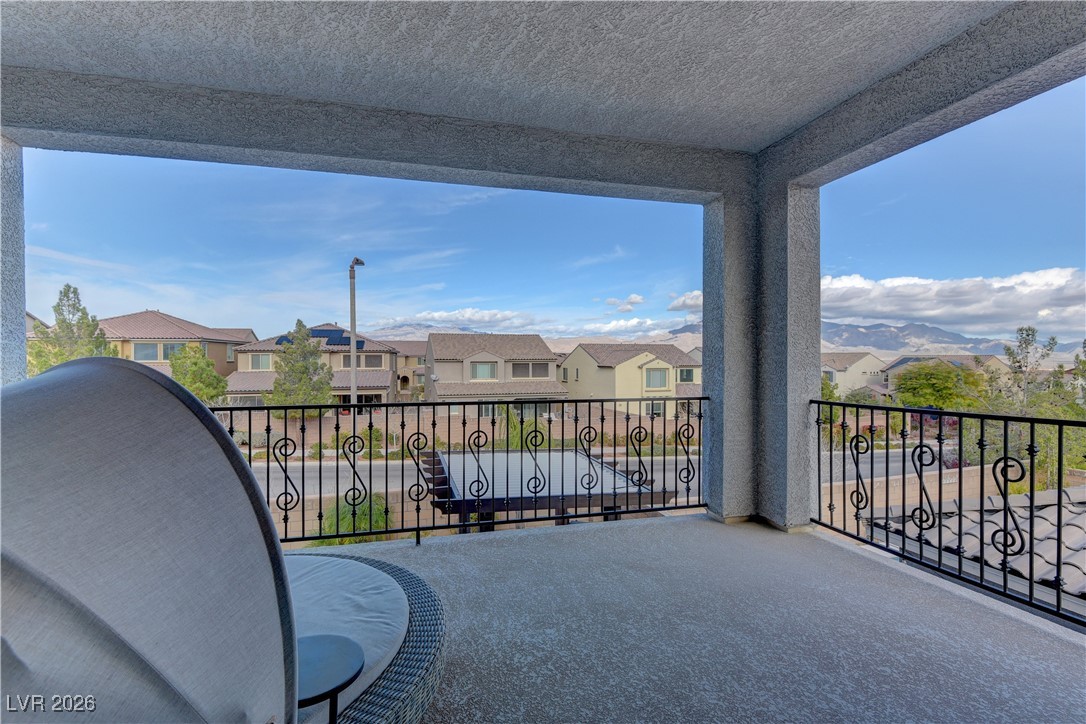 9960 Bighorn Bellows Avenue