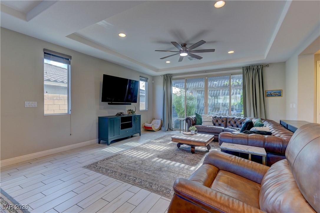 9960 Bighorn Bellows Avenue