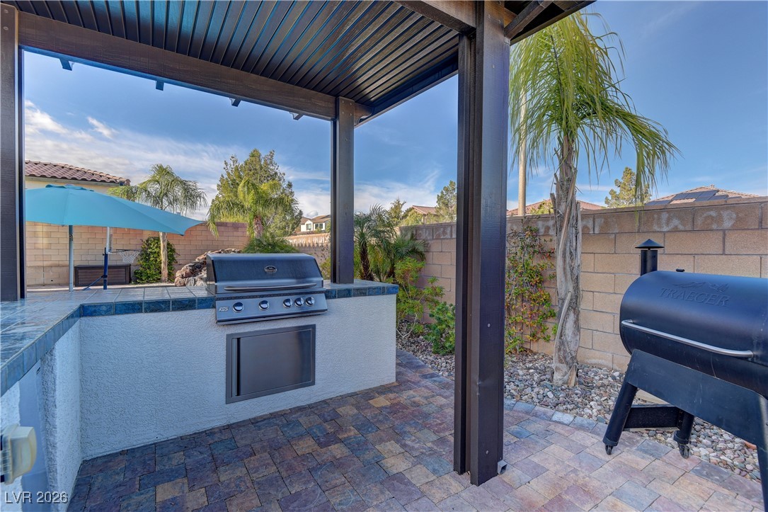 9960 Bighorn Bellows Avenue