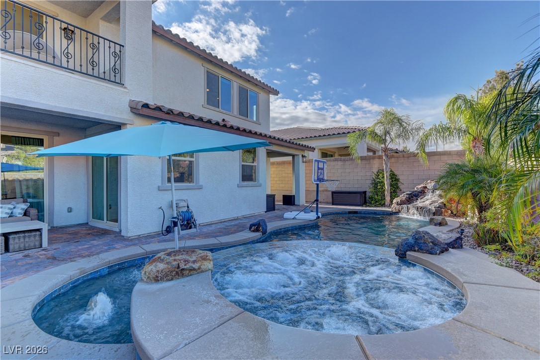 9960 Bighorn Bellows Avenue