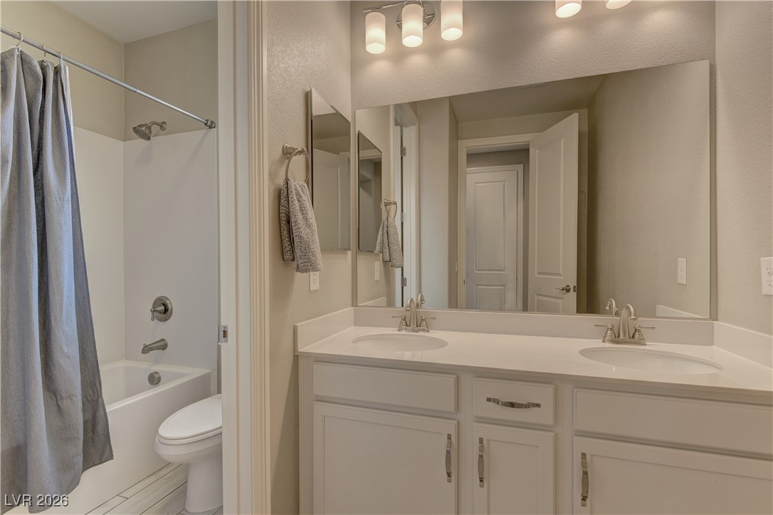 9960 Bighorn Bellows Avenue