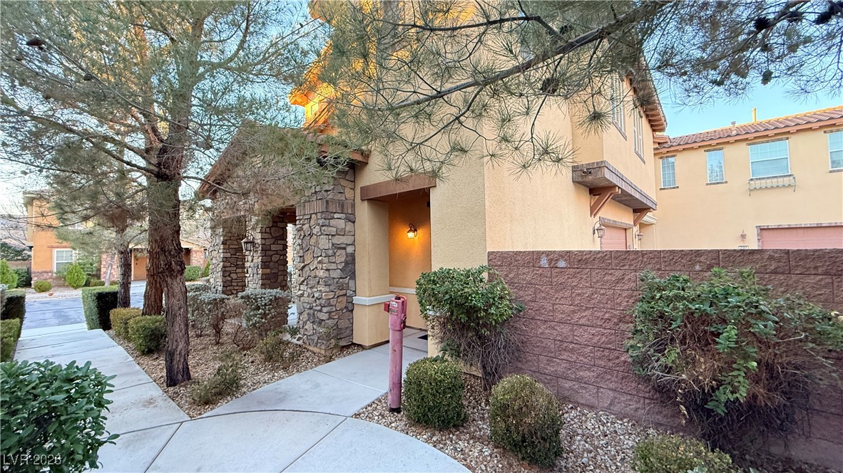 1866 Via Delle Arti 2101