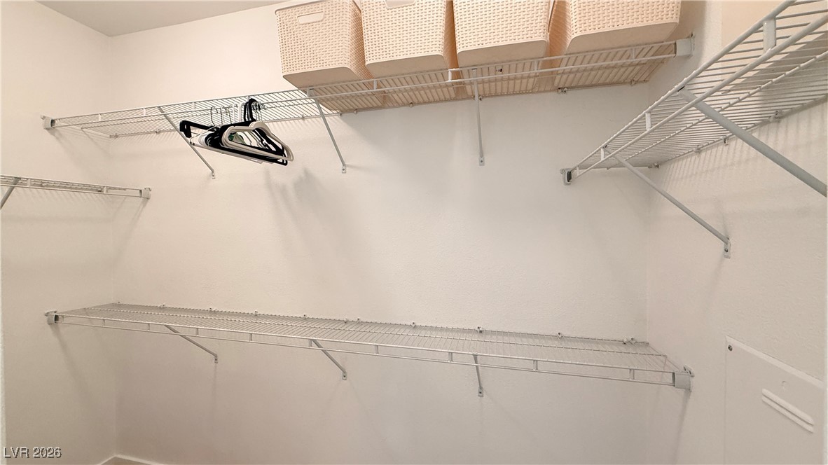 1866 Via Delle Arti 2101