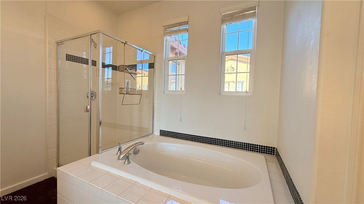 1866 Via Delle Arti 2101