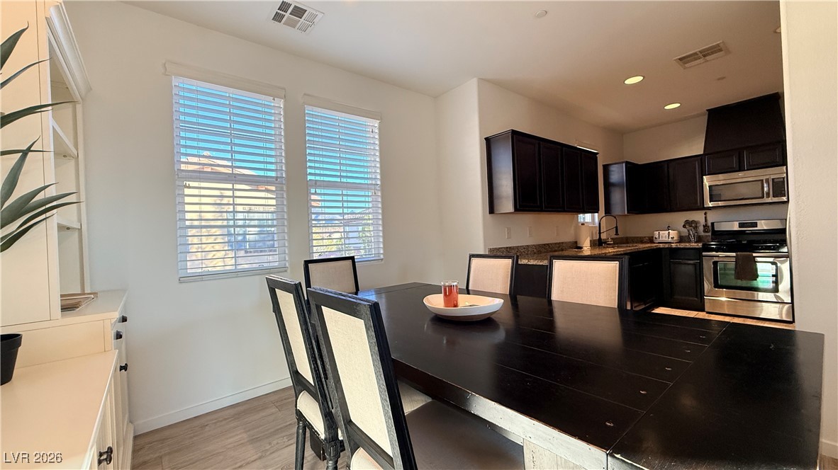 1866 Via Delle Arti 2101