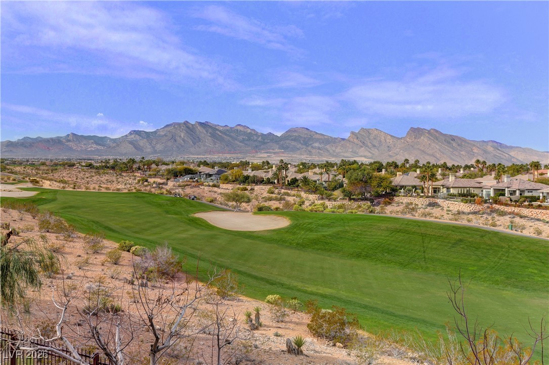 9208 Tesoras Drive 201