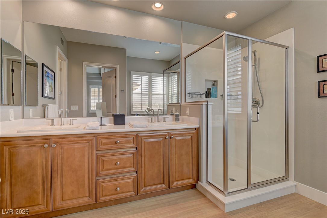 9208 Tesoras Drive 201