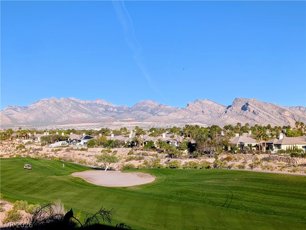 9208 Tesoras Drive 201