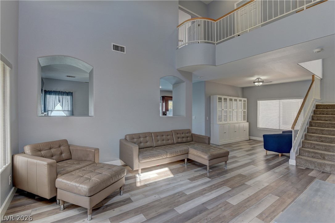 1124 Silver Stone Way