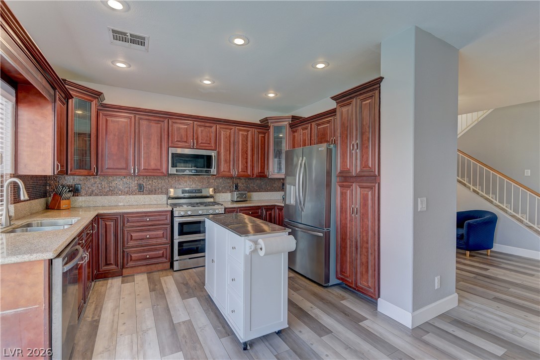 1124 Silver Stone Way