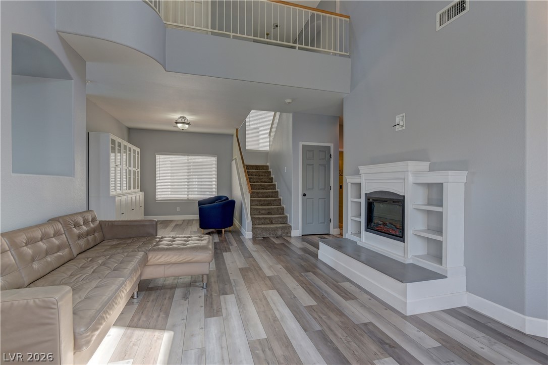 1124 Silver Stone Way