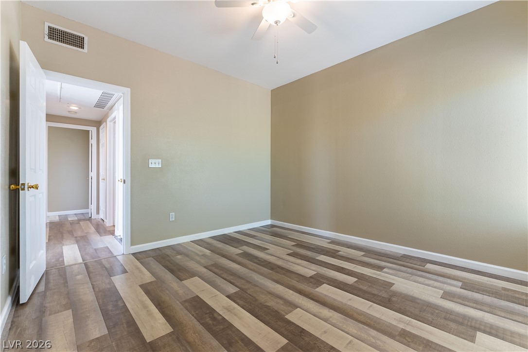 1320 RED GABLE Lane 203