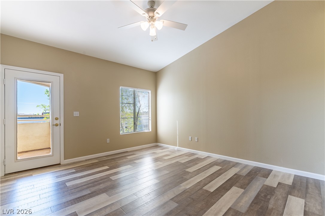 1320 RED GABLE Lane 203