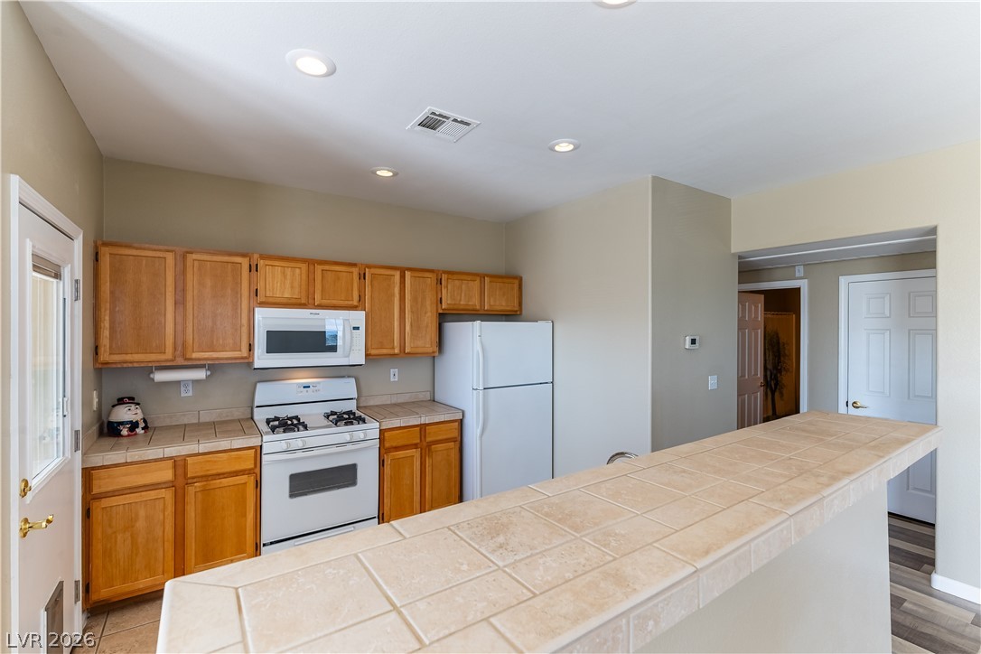 1320 RED GABLE Lane 203