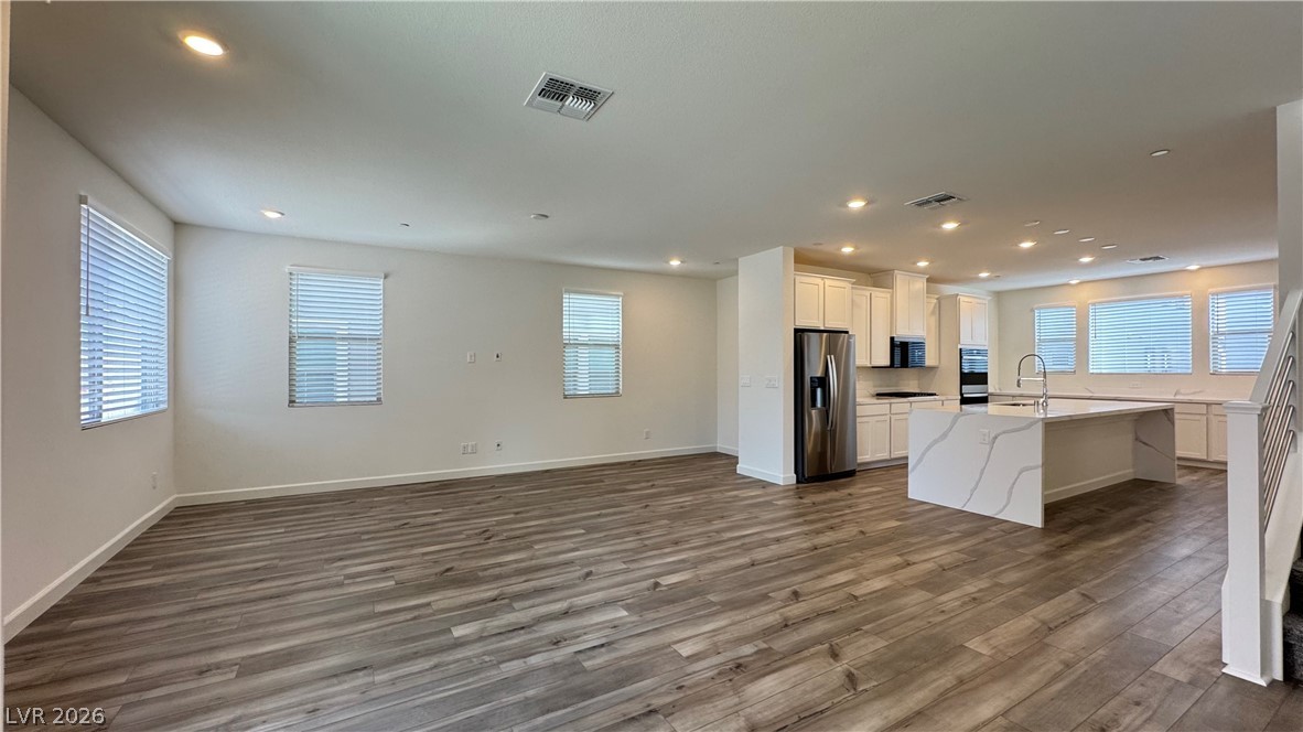 1429 Whistling Kite Street